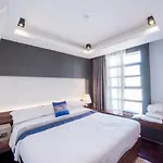 Elixir Hostel Bangkok